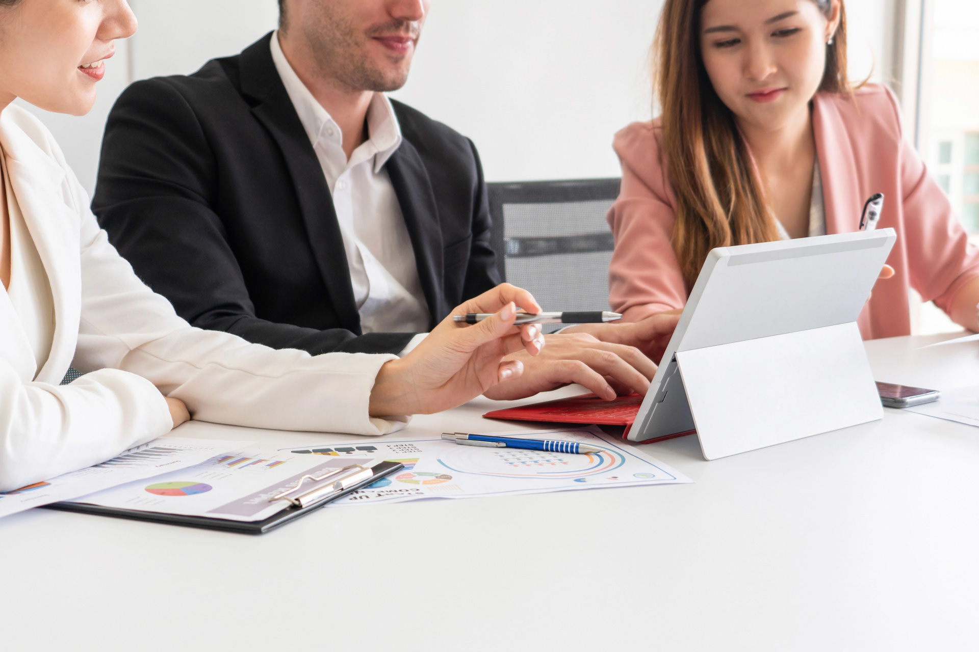 administrative professionals show their value